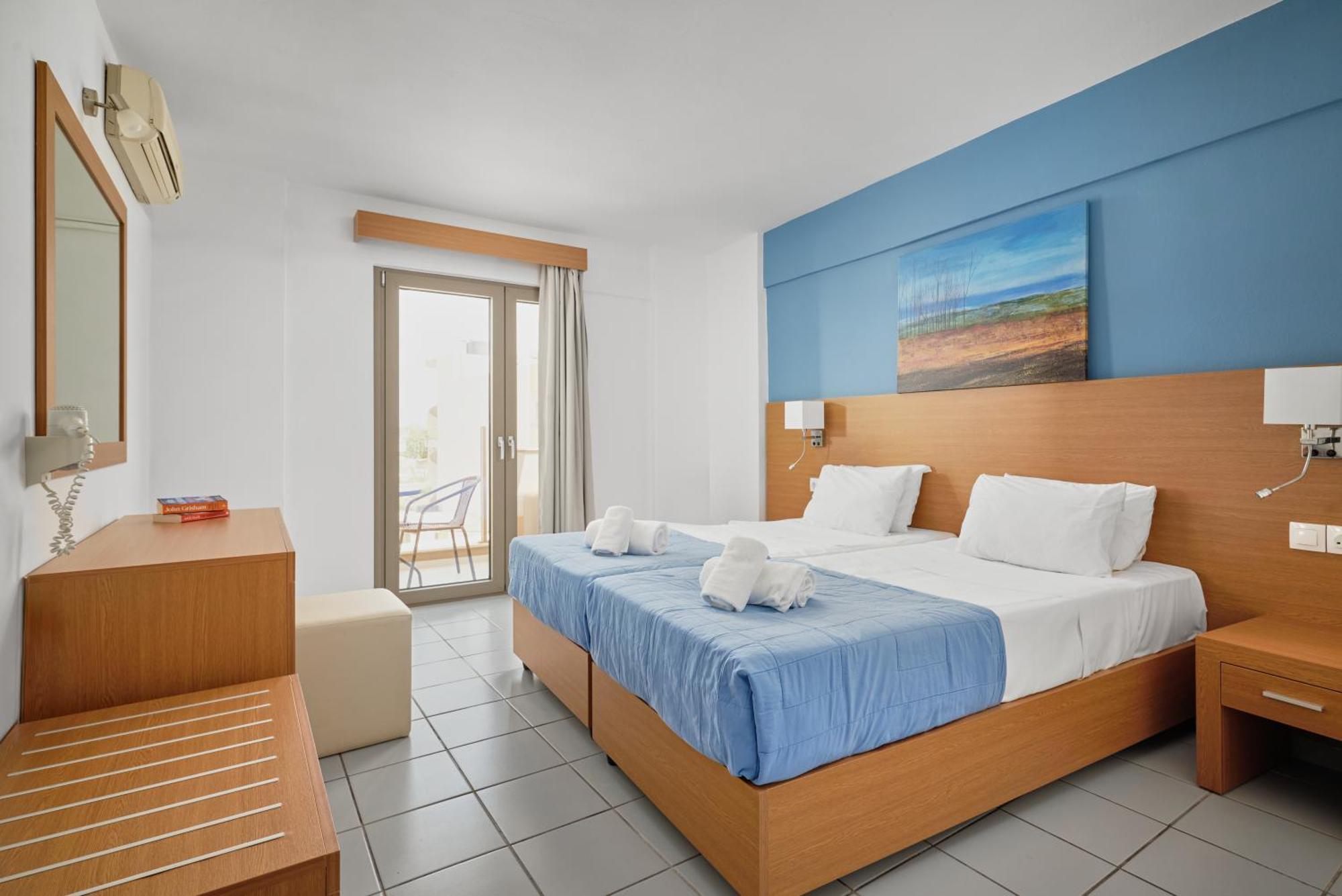 Acropolis Apartments Херсонісос Екстер'єр фото