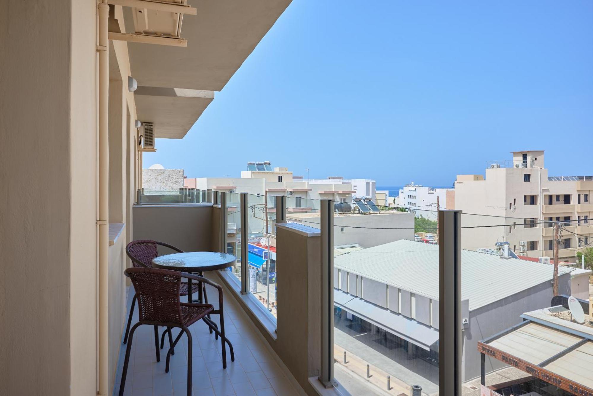 Acropolis Apartments Херсонісос Екстер'єр фото