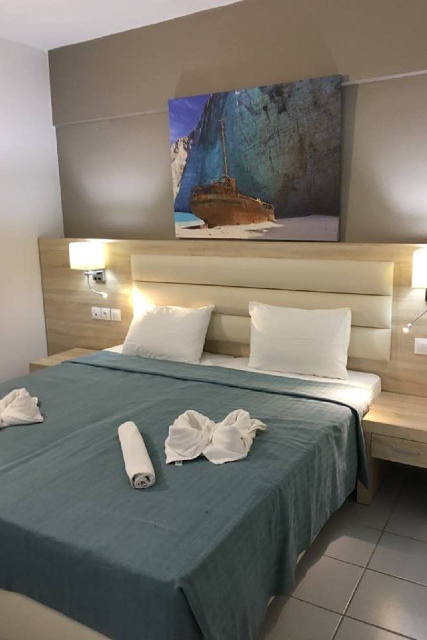 Acropolis Apartments Херсонісос Екстер'єр фото
